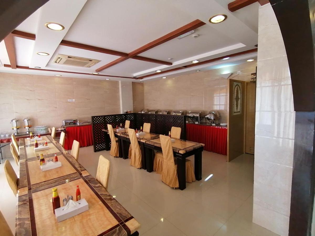 Nizwa Hotel Apartments Екстер'єр фото
