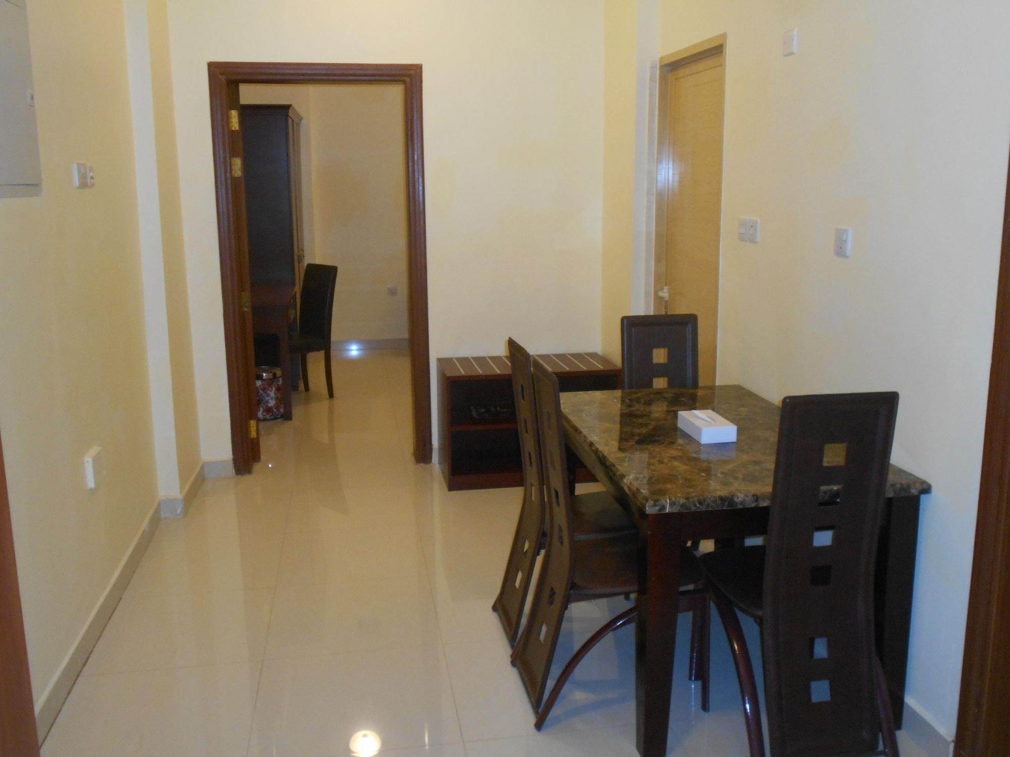 Nizwa Hotel Apartments Екстер'єр фото