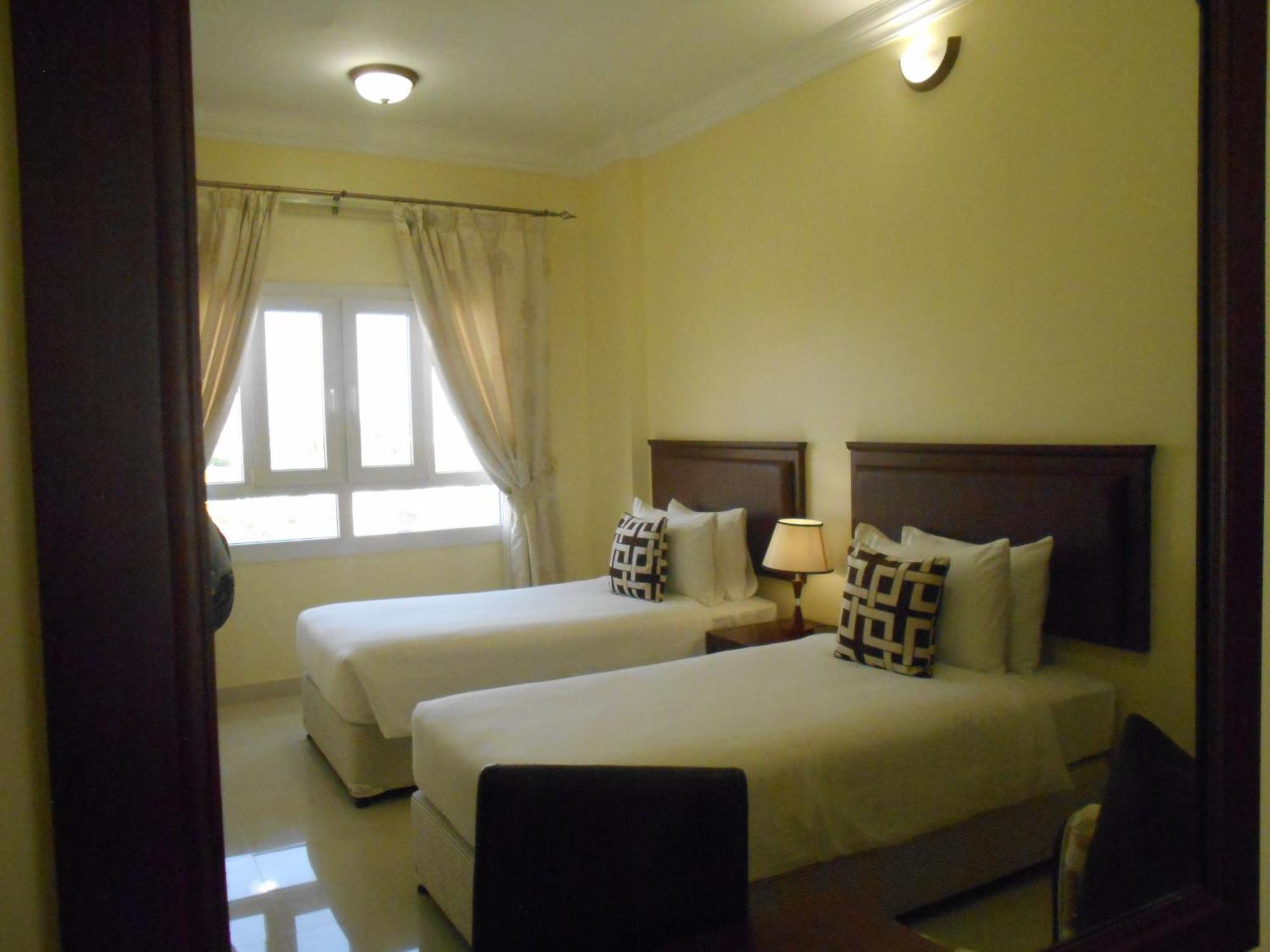 Nizwa Hotel Apartments Екстер'єр фото