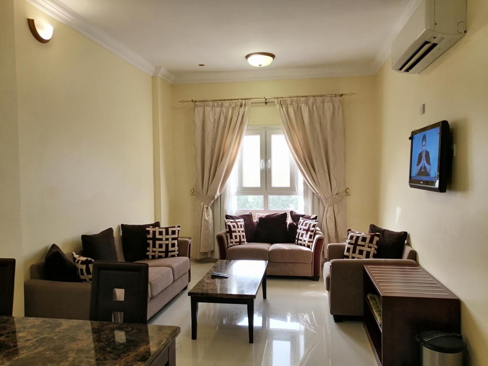 Nizwa Hotel Apartments Екстер'єр фото