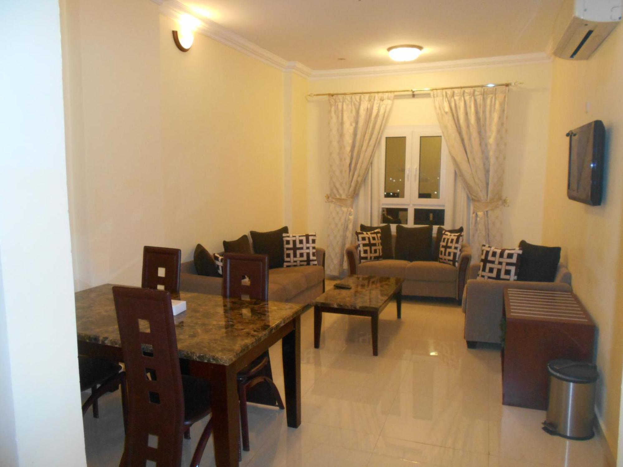 Nizwa Hotel Apartments Екстер'єр фото
