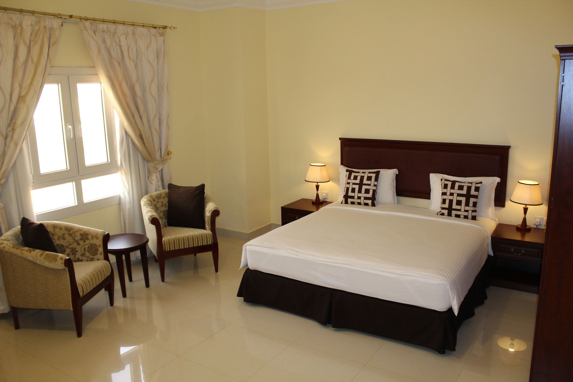 Nizwa Hotel Apartments Екстер'єр фото